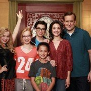 Liv and Maddie - galeria zdjęć - filmweb