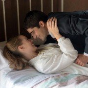 Velvet - galeria zdjęć - filmweb