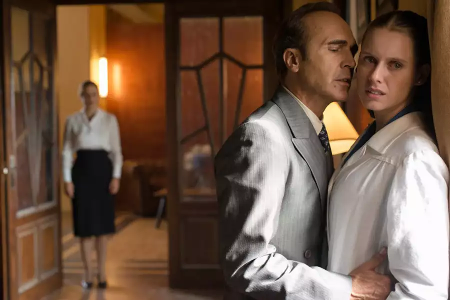 Velvet - galeria zdjęć - filmweb
