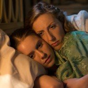 Velvet - galeria zdjęć - filmweb