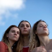 Wzgórze ryczących lwic - galeria zdjęć - filmweb