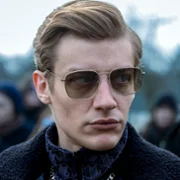 Święty - galeria zdjęć - filmweb