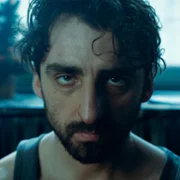 Święty - galeria zdjęć - filmweb