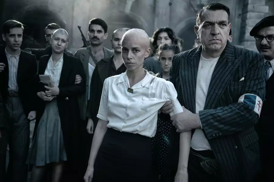 Lee. Na własne oczy - galeria zdjęć - filmweb