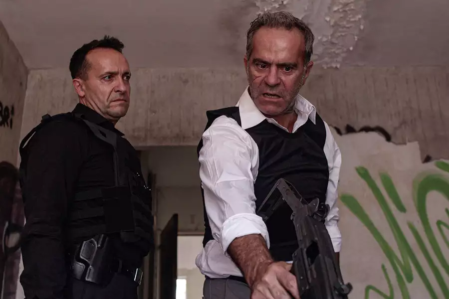 Bez strachu - galeria zdjęć - filmweb