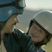 Drzewo i ja - galeria zdjęć - filmweb