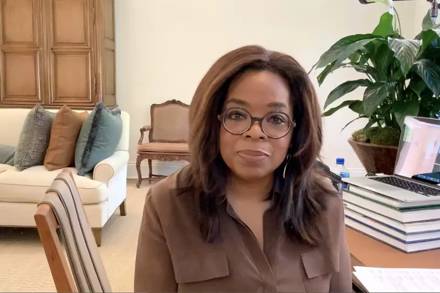 Oprah Na temat COVID-19 - galeria zdjęć - filmweb