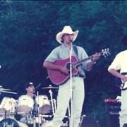 Luke Bryan: My Dirt Road Diary - galeria zdjęć - filmweb