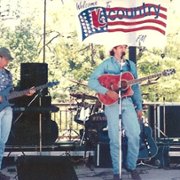 Luke Bryan: My Dirt Road Diary - galeria zdjęć - filmweb
