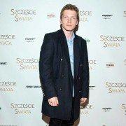 Szczęście świata - galeria zdjęć - filmweb