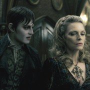 Mroczne cienie - galeria zdjęć - filmweb