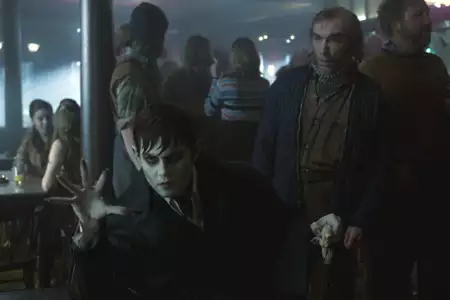 Mroczne cienie - galeria zdjęć - filmweb