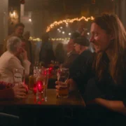 Facet na święta - galeria zdjęć - filmweb