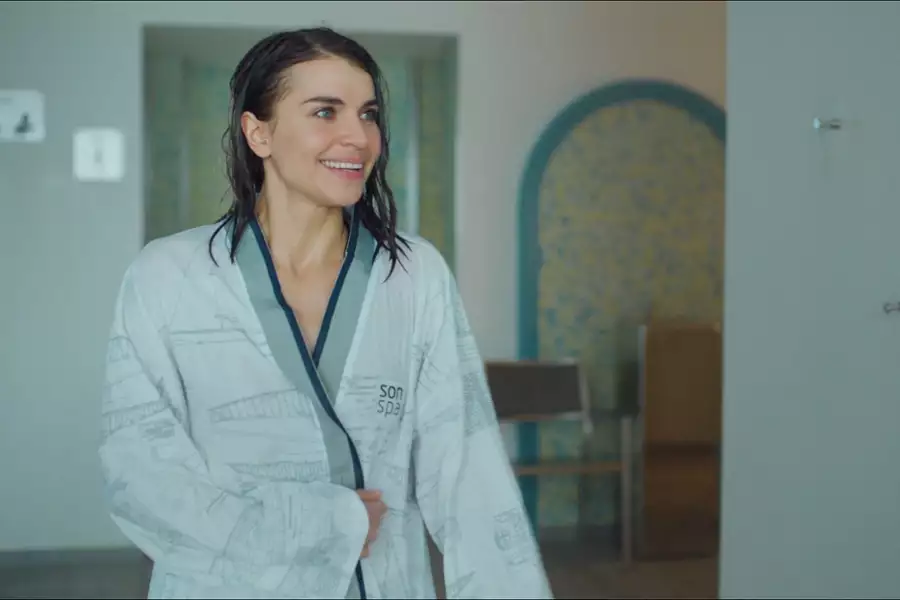 Facet na święta - galeria zdjęć - filmweb