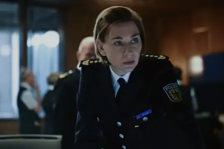 W powietrzu - galeria zdjęć - filmweb