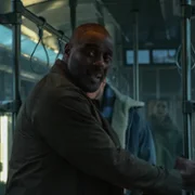 W powietrzu - galeria zdjęć - filmweb