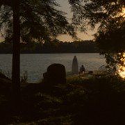 Falcon Lake - galeria zdjęć - filmweb