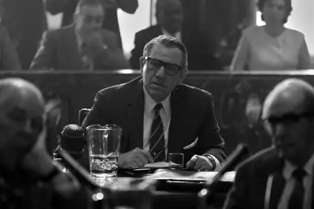 Życie, Larry i pogoń za nieszczęściem - galeria zdjęć - filmweb