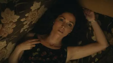 Physical - galeria zdjęć - filmweb