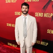 Send Help - galeria zdjęć - filmweb