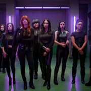 Bonding - galeria zdjęć - filmweb
