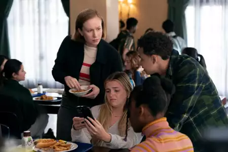 Hacks - galeria zdjęć - filmweb