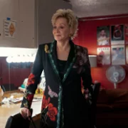 Hacks - galeria zdjęć - filmweb