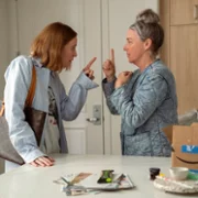 Hacks - galeria zdjęć - filmweb
