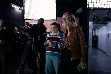 Hacks - galeria zdjęć - filmweb
