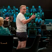 Hacks - galeria zdjęć - filmweb