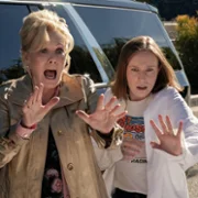 Hacks - galeria zdjęć - filmweb