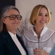 Hacks - galeria zdjęć - filmweb