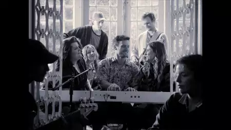 MIŁO. - galeria zdjęć - filmweb