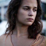 Alicia Vikander w Hotel