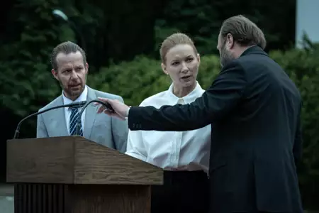 Wotum nieufności - galeria zdjęć - filmweb