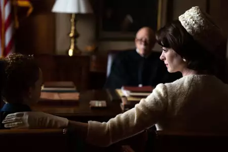 Instynkt - galeria zdjęć - filmweb