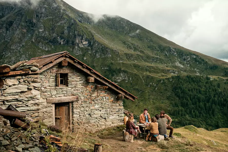 Osiem gór - galeria zdjęć - filmweb