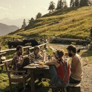 Osiem gór - galeria zdjęć - filmweb