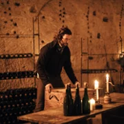 Widow Clicquot - galeria zdjęć - filmweb