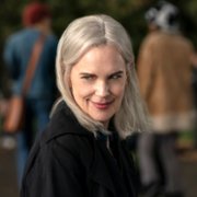 Elizabeth McGovern w Talamasca: Sekretny zakon