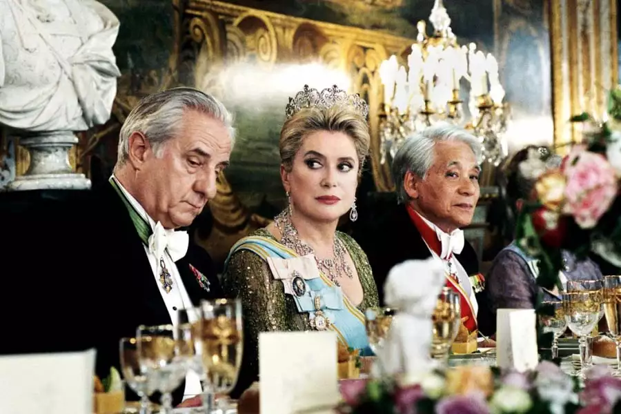 Królową być - galeria zdjęć - filmweb