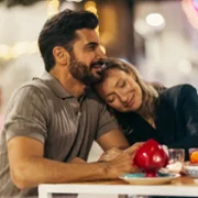 Felicit&agrave; - galeria zdjęć - filmweb