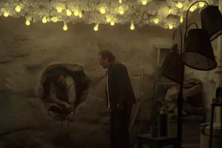 Kłopotliwy człowiek - galeria zdjęć - filmweb