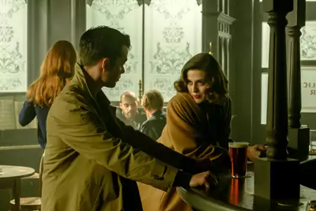 Pennyworth - galeria zdjęć - filmweb