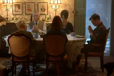 Pennyworth - galeria zdjęć - filmweb