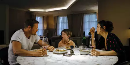 Para z sąsiedztwa - galeria zdjęć - filmweb