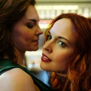 Para z sąsiedztwa - galeria zdjęć - filmweb