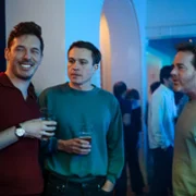 Para z sąsiedztwa - galeria zdjęć - filmweb