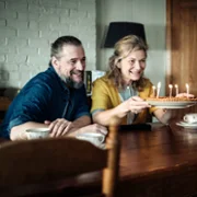 The Couple Next Door - galeria zdjęć - filmweb