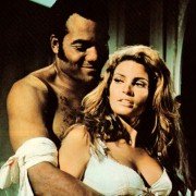 100 Rifles - galeria zdjęć - filmweb